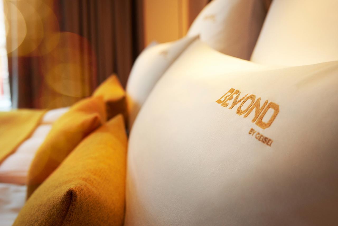 Hotel Beyond By Geisel (Adults Only) Múnich Exterior foto